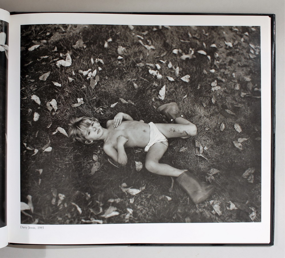 アート・デザイン・音楽 Sally Mann: Immediate Family Sally Mann: Immediate Family | 5 May - 27 June 1992 | Edwynn